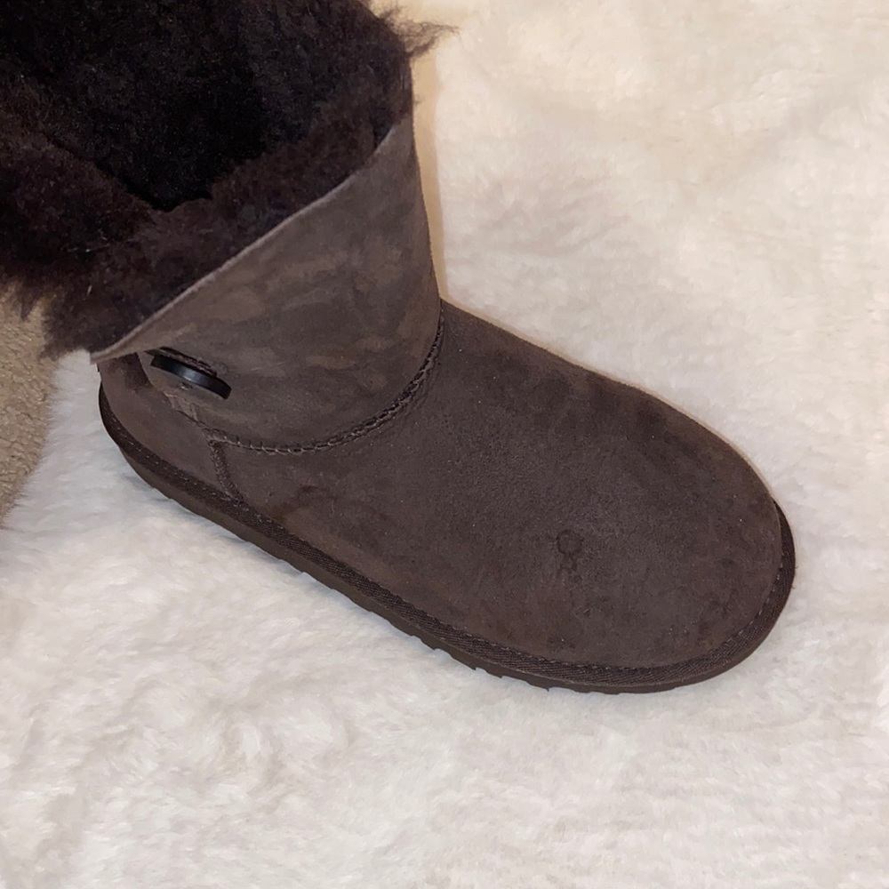 ugg bailey button boots - Picture 2 of 8